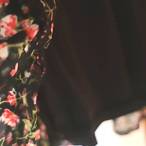 Floral Ruffle Skirt by Sienna Sky - M - Picture 5 of 6